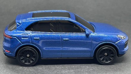 Машинка Большой Город Matchbox Porsche Cayenne Turbo Metro 1:64 HLD01 Blue - Retromagaz, image 4