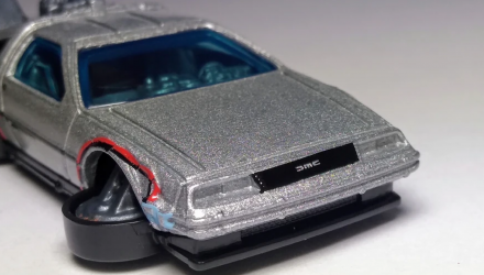 Машинка Базовая Hot Wheels DeLorean DMC-12 Back to the Future Time Machine - Hover Mode Screen Time 1:64 FYC50 Silver - Retromagaz, image 5