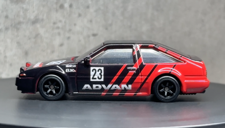 Машинка Premium Hot Wheels Toyota AE86 Sprinter Trueno ADVAN Boulevard 1:64 GJT68/HKF28 Black - Retromagaz, image 4