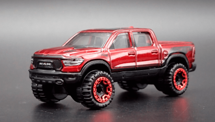 Машинка Базова Hot Wheels 2020 RAM 1500 Rebel Hot Trucks 1:64 HCX93 Red - Retromagaz, image 2