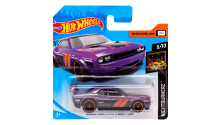 Машинка Базовая Hot Wheels Dodge Challenger Drift Car Nightburnerz 1:64 FYD13 Purple - Retromagaz, image 1