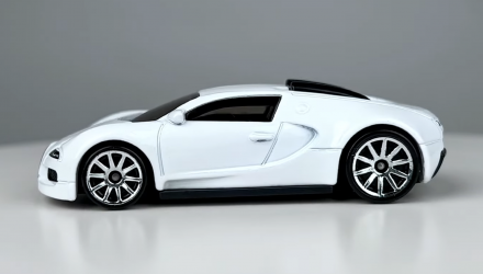 Тематическая Машинка Hot Wheels Bugatti Veyron Fast & Furious 1:64 HNR88/HNT17 White - Retromagaz, image 4