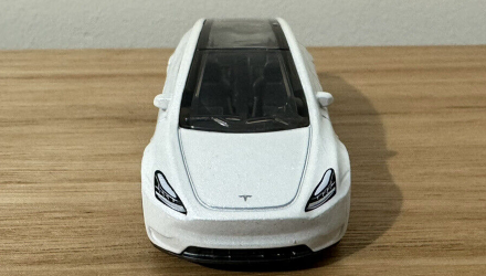 Машинка Велике Місто Matchbox Tesla Model Y Metro 1:64 HLC68 White - Retromagaz, image 4