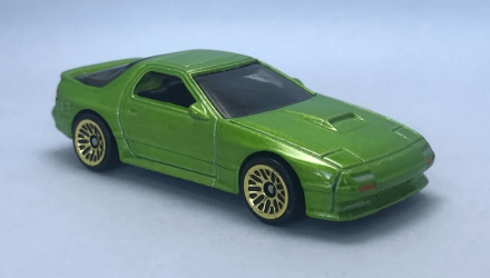 Машинка Базова Hot Wheels '89 Mazda Savanna RX-7 FC3S The `80S 1:64 HKG81 Green - Retromagaz, image 2