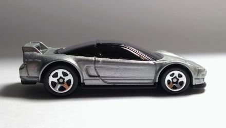 Машинка Базовая Hot Wheels '90 Acura NSX Factory Fresh 1:64 FJW10 Silver - Retromagaz, image 4