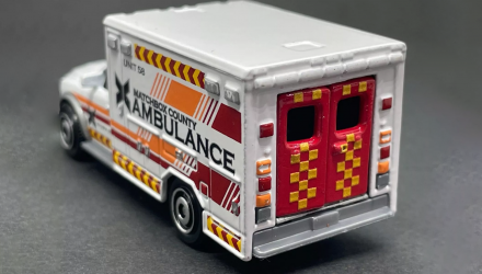 Тематична Машинка Matchbox 2016 RAM Ambulance Moving Parts 1:64 FWD28/HVN01 White - Retromagaz, image 2