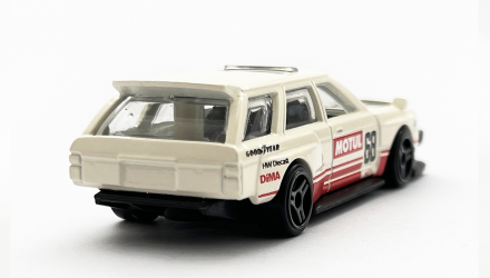 Машинка Базова Hot Wheels Nissan Maxima Drift Car Wagons 1:64 HCT17 White - Retromagaz, image 3