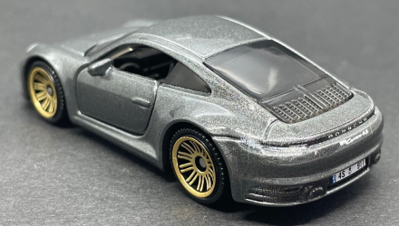 Тематична Машинка Matchbox Porsche 911 Carrera 4S Moving Parts 1:64 FWD28/HLG22 Grey - Retromagaz, image 3