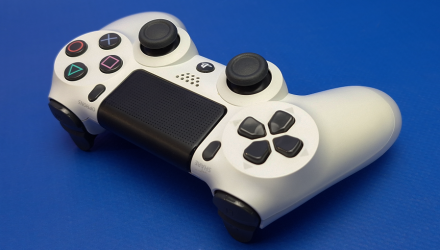 Геймпад Беспроводной Sony PlayStation 4 DualShock 4 Version 2 White Новый - Retromagaz, image 3