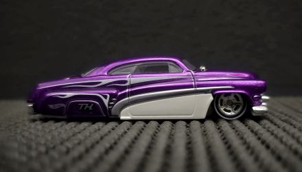 Машинка Базова Hot Wheels Hirohata Merc Rod Squad 1:64 JBC36 Purple - Retromagaz, image 2