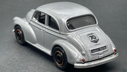 Машинка Велике Місто Matchbox Morris Minor Saloon 70 Years Special Edition 1:64 HLC51 Silver - Retromagaz, image 3