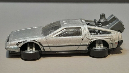 Машинка Базовая Hot Wheels DeLorean DMC-12 Back to the Future Time Machine - Hover Mode City 1:64 CFG79 Silver - Retromagaz, image 3