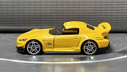 Машинка Базовая Hot Wheels Honda S2000 J-Imports 1:64 HCV85 Yellow - Retromagaz, image 4