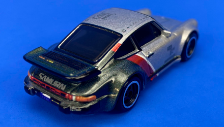 Машинка Premium Hot Wheels Cyberpunk 2077 Porsche 911 Turbo (930) Rep. Entertainment 1:64 HCP04 Grey - Retromagaz, image 3