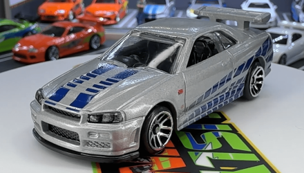 Тематическая Машинка Hot Wheels Nissan Skyline GT-R (BNR34) Brian O'Conner Fast & Furious 1:64 JBY31 Silver - Retromagaz, image 2