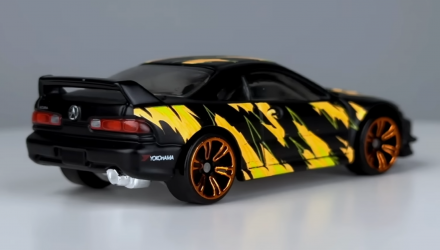 Тематична Машинка Hot Wheels Custom '01 Acura Integra GSR Neon Speeders 1:64 HLH72/HRW73 Black - Retromagaz, image 3