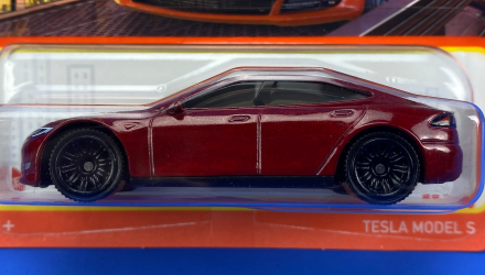 Машинка Велике Місто Matchbox Tesla Model S Metro 1:64 HVN70 Red - Retromagaz, image 3