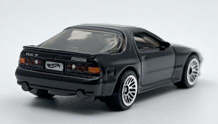 Машинка Базовая Hot Wheels '89 Mazda Savanna RX-7 FC3S The `80S 1:64 HKJ62 Black - Retromagaz, image 3