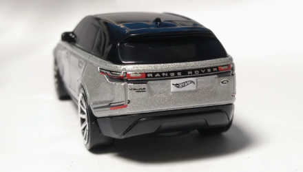 Машинка Базовая Hot Wheels Range Rover Velar Factory Fresh 1:64 FYB37 Silver - Retromagaz, image 5