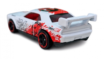 Машинка Базовая Hot Wheels Dodge Challenger Drift Car Drift 1:64 HCV88 White - Retromagaz, image 3