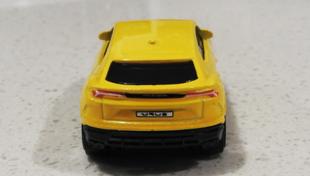 Машинка Базовая Hot Wheels '17 Lamborghini Urus Exotics 1:64 GHB36 Yellow - Retromagaz, image 6