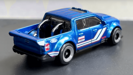 Машинка Базова Hot Wheels '22 Ford Maverick Custom Hot Trucks 1:64 HRY78 Blue - Retromagaz, image 2