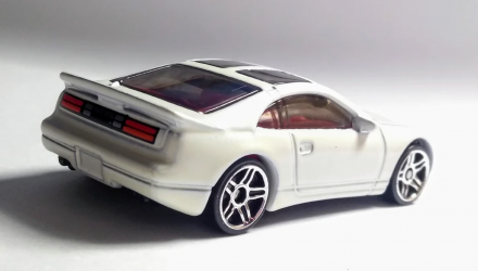 Машинка Базовая Hot Wheels 300ZX Twin Turbo Nissan 1:64 FYB73 White - Retromagaz, image 3