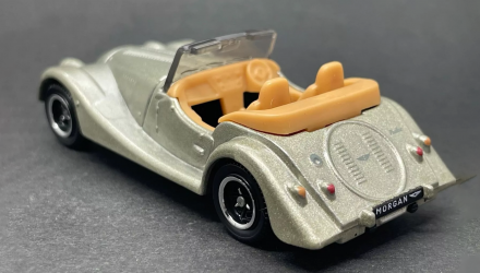 Машинка Велике Місто Matchbox Morgan Plus Four Showroom 1:64 HVL02/HVN30 Silver - Retromagaz, image 2