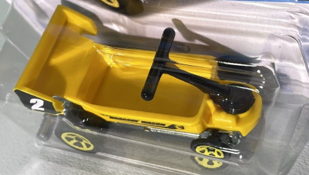 Машинка Базова Hot Wheels Draggin' Wagon Treasure Hunts Ride-Ons 1:64 HTF21 Yellow - Retromagaz, image 4