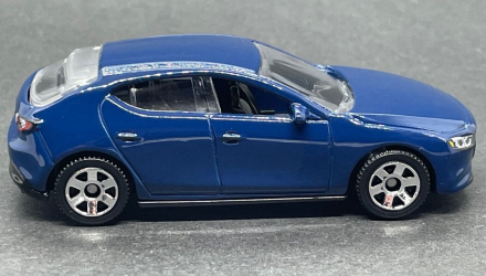 Машинка Большой Город Matchbox 2019 Mazda 3 Highway 1:64 HLD11 Blue - Retromagaz, image 3