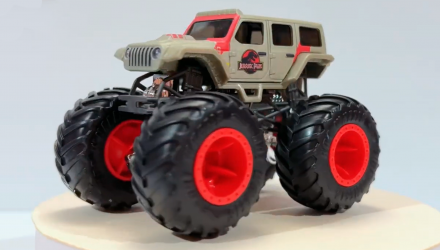 Машинка-Внедорожник Hot Wheels Jurassic Park Jeep Wrangler Monster Truck Freestyle Wreckers 1:64 HLT08 Grey - Retromagaz, image 2