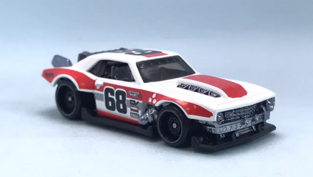 Машинка Базовая Hot Wheels Custom '68 Camaro Modified 1:64 HTD30 White - Retromagaz, image 1