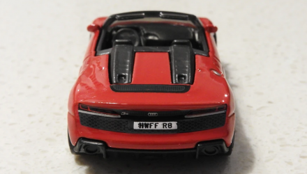 Машинка Базовая Hot Wheels 2019 Audi R8 Spyder Factory Fresh 1:64 GHF93 Red - Retromagaz, image 6