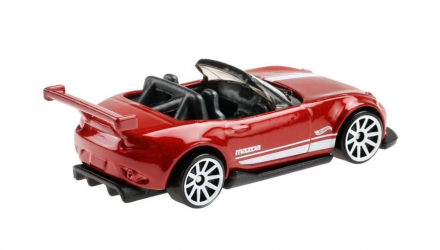 Машинка Базовая Hot Wheels '15 Mazda MX-5 Miata Then and Now 1:64 GTB35 Red - Retromagaz, image 3