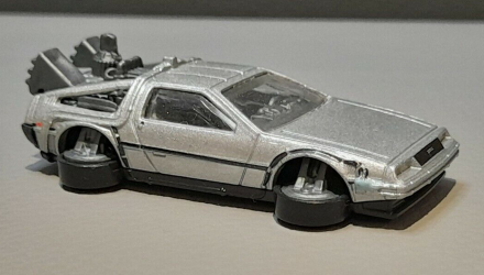 Машинка Базовая Hot Wheels DeLorean DMC-12 Back to the Future Time Machine - Hover Mode City 1:64 CFG79 Silver - Retromagaz, image 2