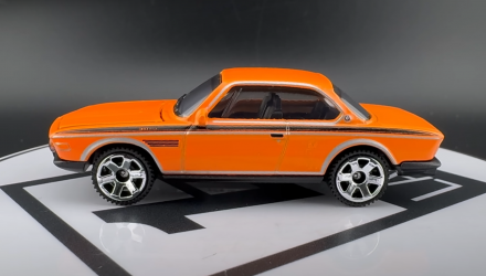 Тематична Машинка Matchbox 1973 BMW CSL 3.0 Moving Parts 1:64 FWD28/HVM70 Orange - Retromagaz, image 4