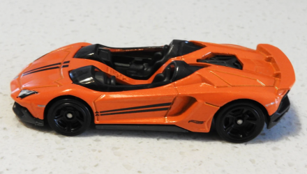 Машинка Базовая Hot Wheels Lamborghini Aventador J Exotics 1:64 FYD74 Orange - Retromagaz, image 4