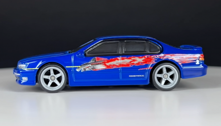 Машинка Premium Hot Wheels 1999 Nissan Maxima Fast & Furious 1:64 HNW46/HKD23 Dark Blue - Retromagaz, image 4