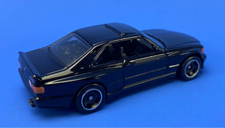 Набор Машинка Базовая Hot Wheels '89 Mercedes-Benz 560 SEC AMG HTB70 Red + HKG45 Black + HKK85 Metallic Silver - Retromagaz, image 4