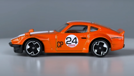 Тематическая Машинка Hot Wheels Custom Datsun 240Z Vintage Racing Club 1:64 HRT81/HRV10 Orange - Retromagaz, image 4