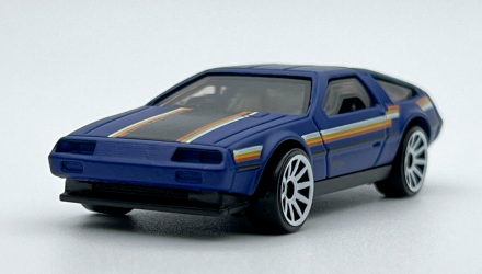 Машинка Базова Hot Wheels DMC Delorean The `80S 1:64 HKJ65 Dark Blue - Retromagaz, image 2