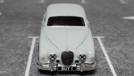 Машинка Базовая Hot Wheels Jaguar Mk1 Race Day 1:64 HRY80 Grey - Retromagaz, image 4