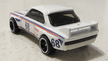 Машинка Базовая Hot Wheels '73 BMW 3.0 CSL Race Car BMW 1:64 DHP29 White - Retromagaz, image 3