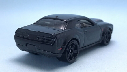 Машинка Базовая Hot Wheels '18 Dodge Challenger SRT Demon Muscle Mania 1:64 HKK90 Black - Retromagaz, image 3