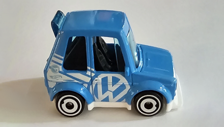 Машинка Базовая Hot Wheels Tooned Volkswagen Golf MK1 Treasure Hunts Tooned 1:64 HKK96 Light Blue - Retromagaz, image 4