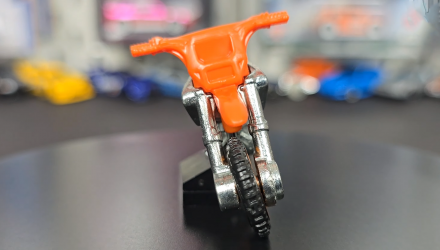 Машинка Базовая Hot Wheels HW450F Wastelander Xtreme Sports 1:64 HTC00 Orange - Retromagaz, image 4