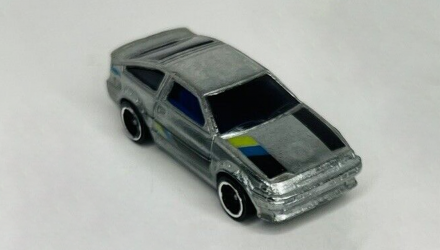 Машинка Базовая Hot Wheels Toyota AE-86 Corolla Zamac Workshop 1:64 BFG82 Silver - Retromagaz, image 2