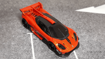 Машинка Базовая Hot Wheels Gordon Murray Automotive T.50s Exotics 1:64 HRY89 Orange - Retromagaz, image 4