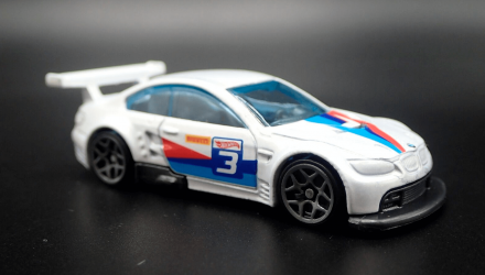 Машинка Базова Hot Wheels BMW M3 GT2 Race Day 1:64 GTC82 White - Retromagaz, image 2