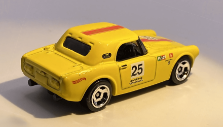 Машинка Базовая Hot Wheels Honda S800 Racing Race Day 1:64 HRY58 Yellow - Retromagaz, image 2